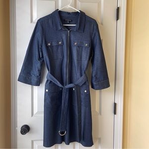 Denim Dress W/Silver buttons & Pockets!  Size 14. Excellent Condition!